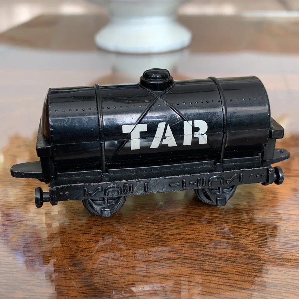 Tar Thomas The Tank Engine & Friends 1993 Britt Alcroft Limited Train Toy Ertl